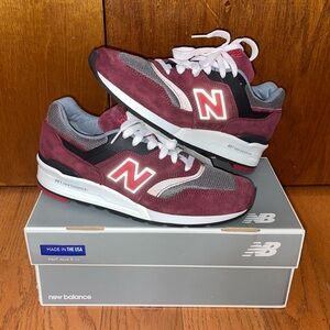 New Balance 997 Burgundy - Size 8